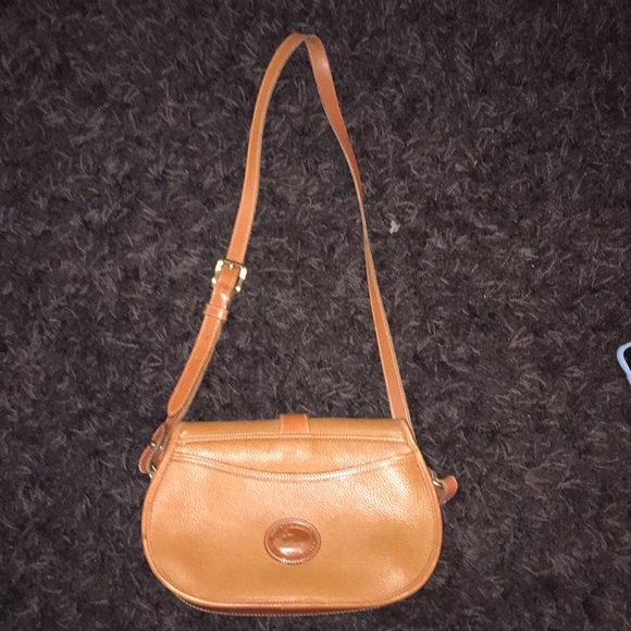 VINTAGE Dooney and Bourke crossbody bag! - Picture 1 of 7